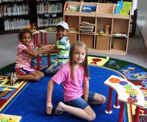 Early Learner Area - Rug, Puzzles, Books, Interactive stations